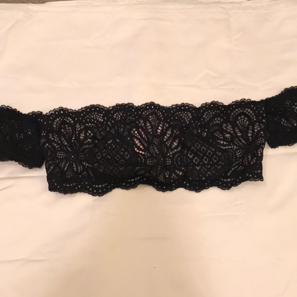 Victoria’s Secret off the shoulder bra